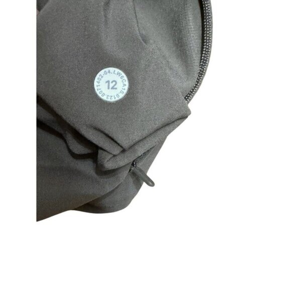 Lululemon Sz 12 Pants Grey Sage Smooth Fit Pull On Hi Rise Cropped Minimalist - Picture 6 of 6